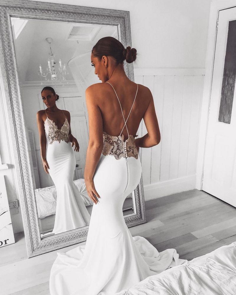 Modern V Neck Lace Spaghetti Strap Mermaid Wedding Dress Open Back Bridal Gown-showprettydress