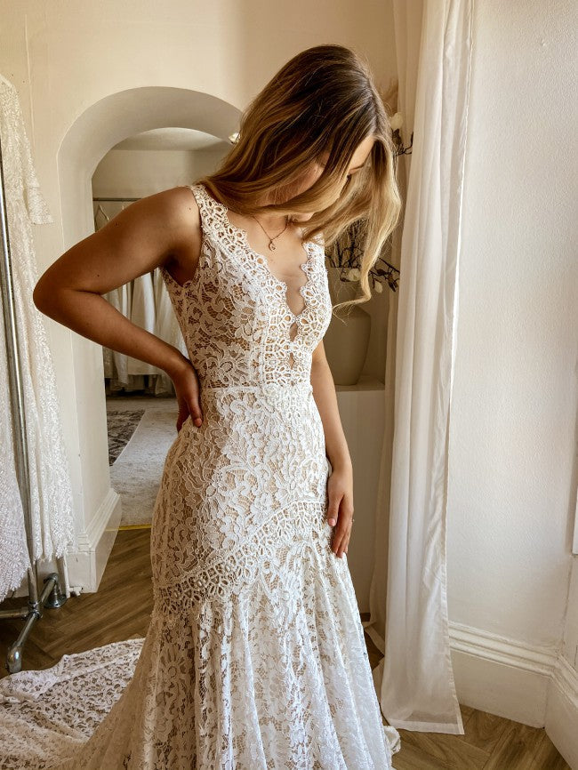Modest Long Mermaid V-neck Open Back Lace Wedding Dress-showprettydress