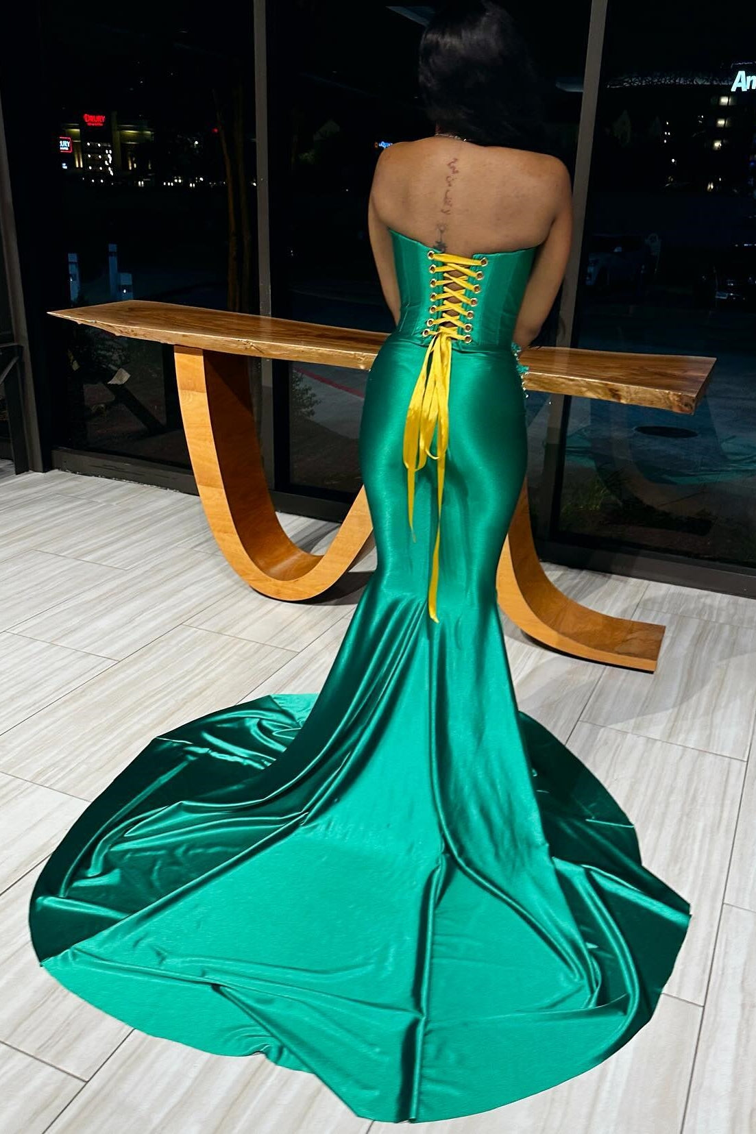 New Arrival Green Halter Lace Up Mermaid Crystal Prom Dresses-showprettydress