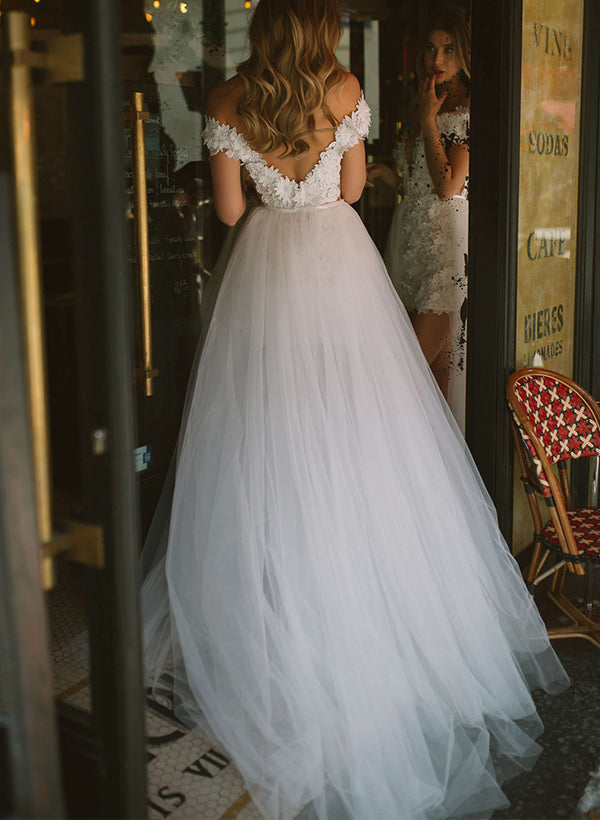 Off-The-Shoulder Sleeveless Wedding Dress Detachable Sheath Fitted-Showprettydress