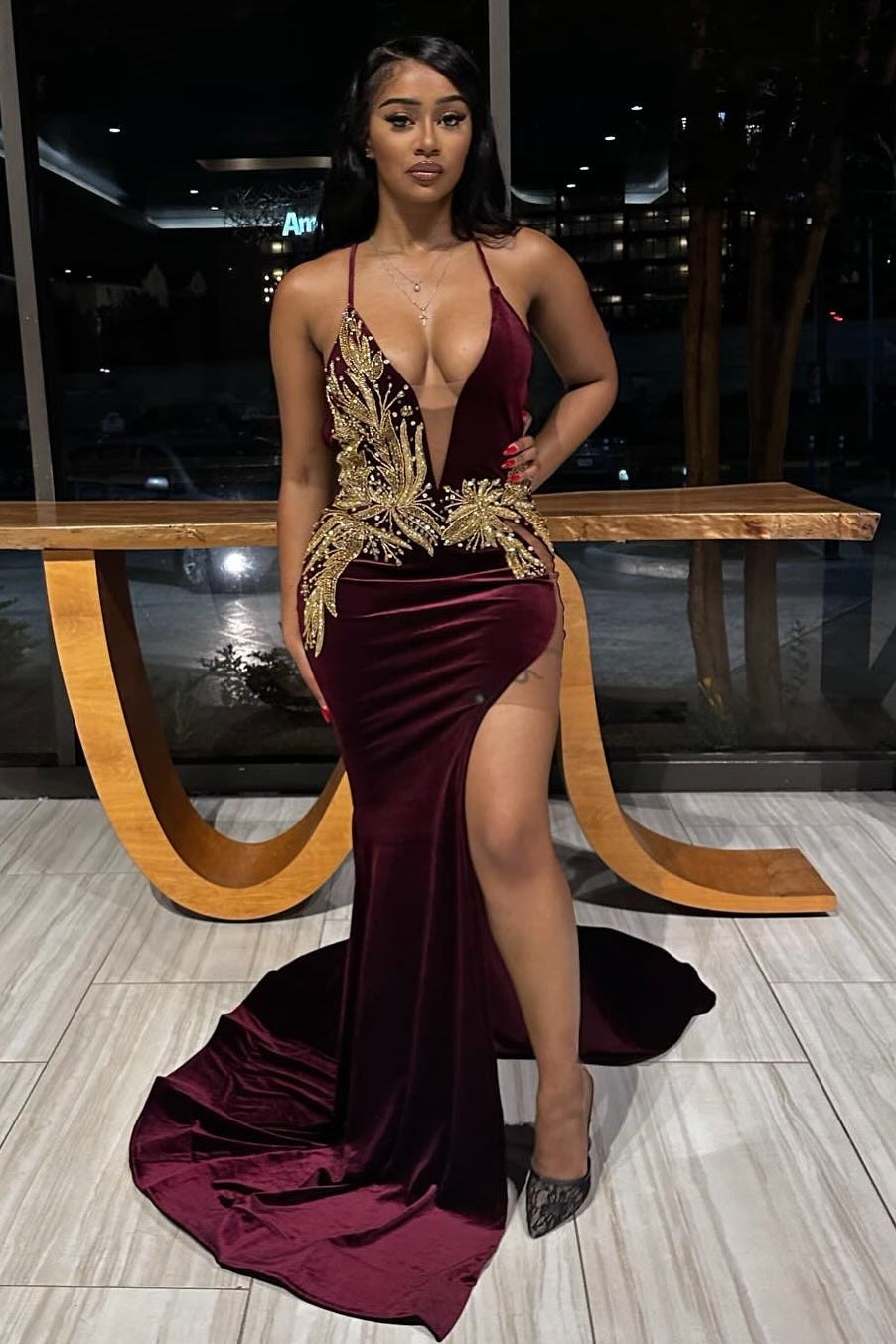 Sexy Burgundy V-Neck Open Back Appliques Velvet Prom Dress-showprettydress