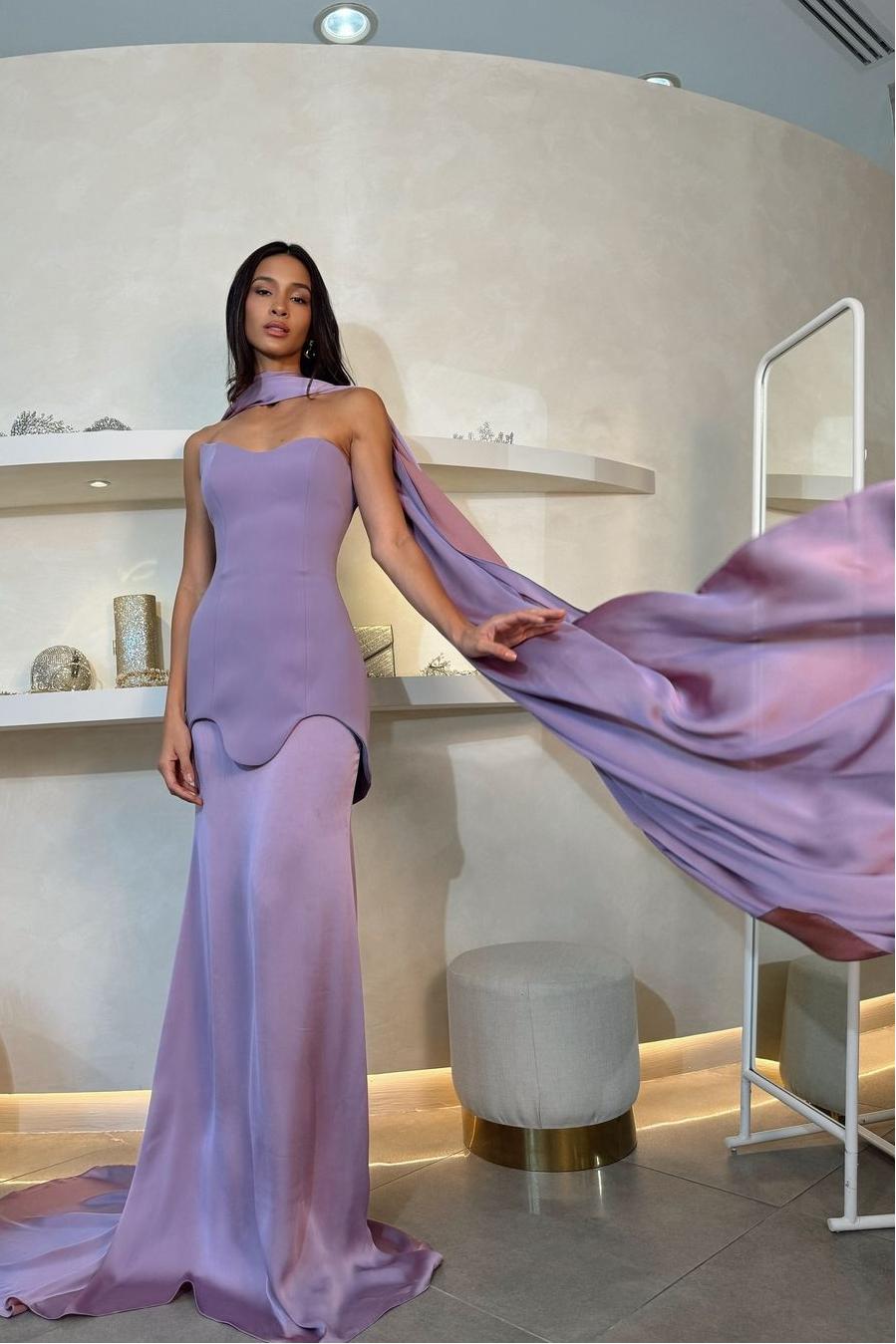 Showprettydess Amazing Purple Satin Strapless Sleeveless Slim Long Prom Dress with Scarf-showprettydress
