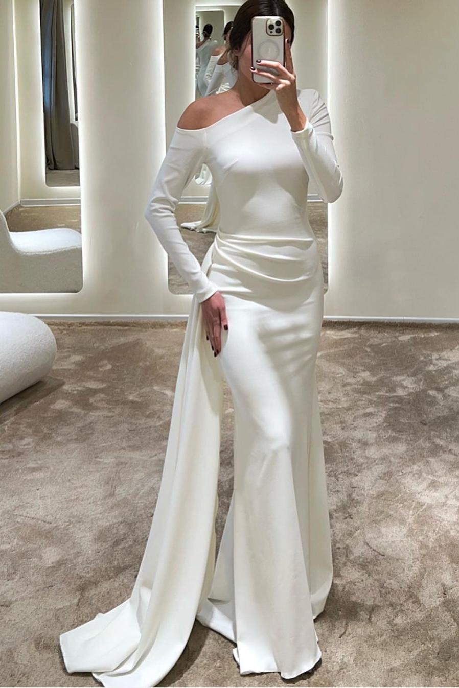Showprettydess Amazing White Satin Long Sleeves Slim Long Mermaid Prom Dress with Pleats-showprettydress