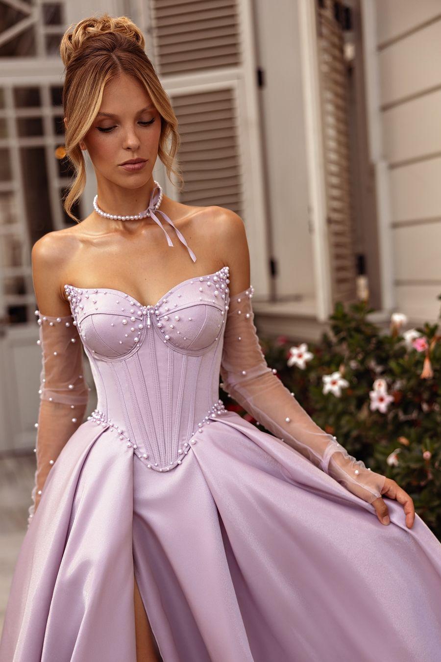 Showprettydess Beautiful Lilac Satin Sleeveless Strapless Beaded Long Split Prom Dress with Gloves-showprettydress