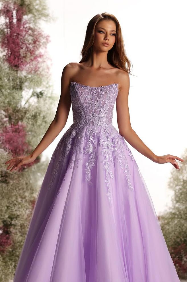 Showprettydess Beautiful Purple Tulle Sleeveless Strapless Appliqu¨¦ A-Line Prom Dress with Pleats-showprettydress