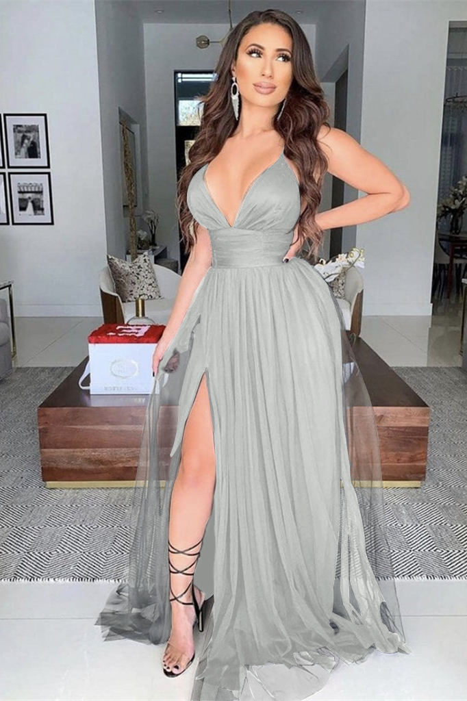 Showprettydess Black Modern V-Neck Prom Dress with Slit-showprettydress