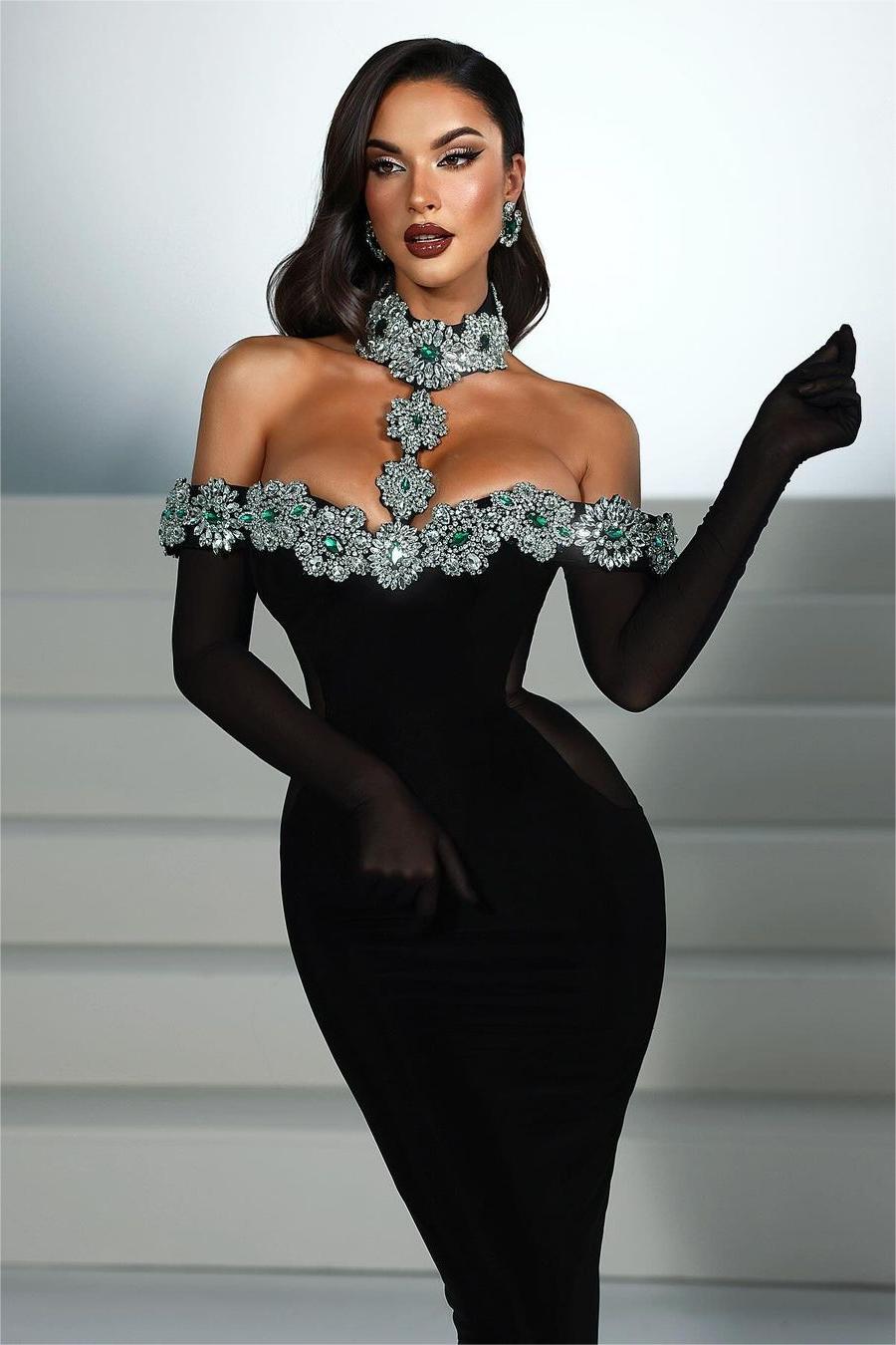 Showprettydess Charming Black Satin Long Sleeve Off-the-Shoulder Prom Dress with Beading-showprettydress
