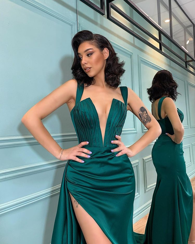 Showprettydess Dark Green Mermaid Evening Dress with Slit-showprettydress