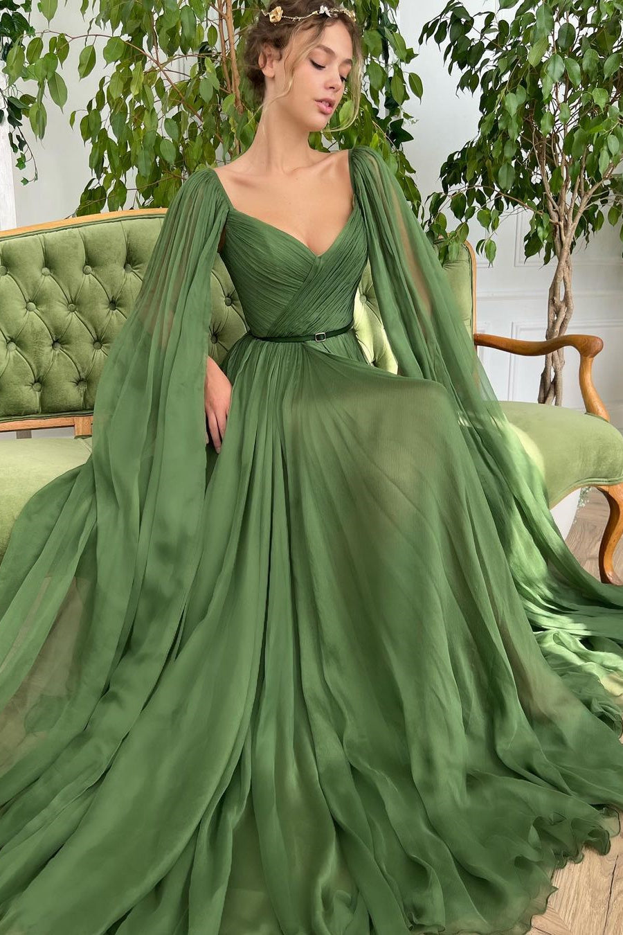 Showprettydess Elegant Green Long Puffy Sleeves Formal Prom Dress with Sweetheart Tulle & Split-showprettydress