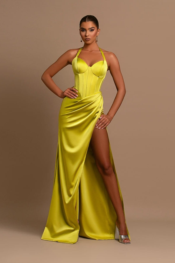 Showprettydess Fashionable Yellow Halter Neck Mermaid Prom Dress with Split-showprettydress