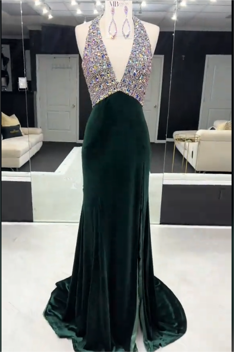 Showprettydess Glamorous Dark Green Halter Sleeveless Split Mermaid Prom Dress with Beadings-showprettydress