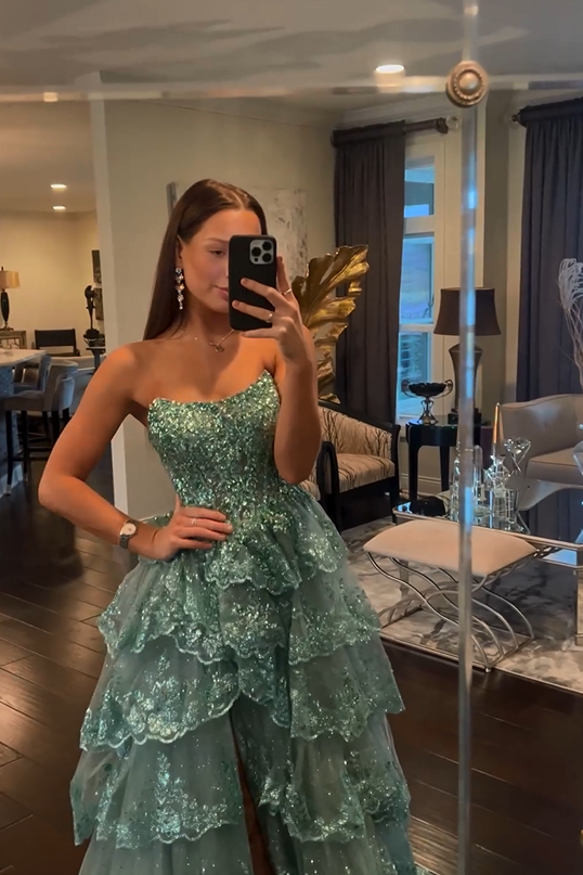 Showprettydess Glamorous Tulle Strapless Sleeveless Beaded Split Prom Dress with Ruffles-showprettydress