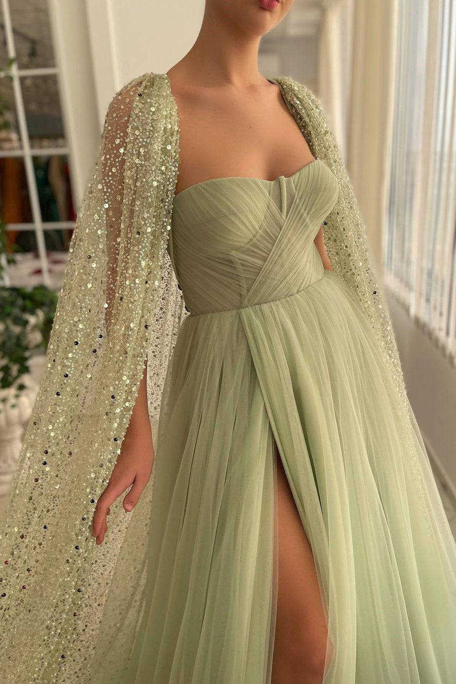 Showprettydess Light Green Sweetheart Tulle Split Prom Dress with Sage Sparkly Sequin Cape-showprettydress