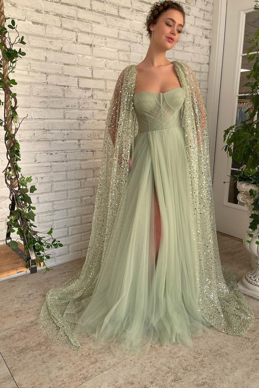 Showprettydess Light Green Sweetheart Tulle Split Prom Dress with Sage Sparkly Sequin Cape-showprettydress