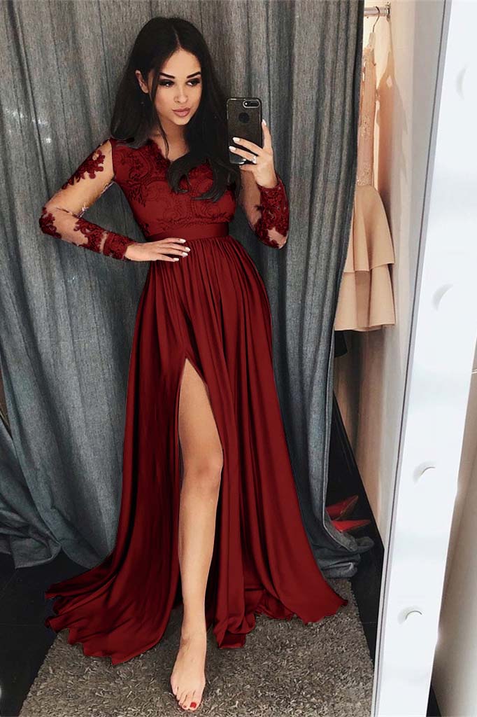 Showprettydess Long Sleeves Split Prom Dress with Lace Appliqués-showprettydress