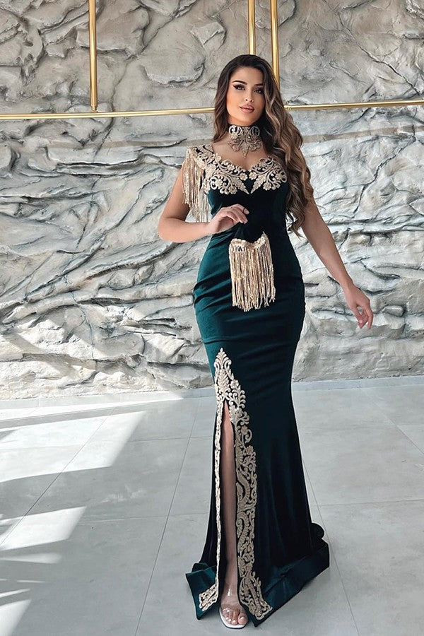 Showprettydess Sleeveless V-Neck Appliqued Split Mermaid Evening Dress in Dark Green-showprettydress