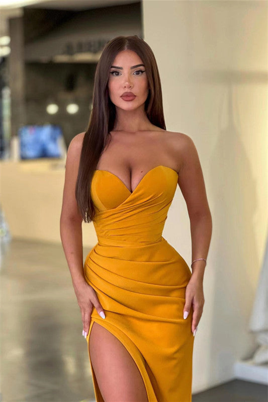 Showprettydess Sweetheart Sleeveless Mermaid Prom Dress with Pleats & Slit-showprettydress