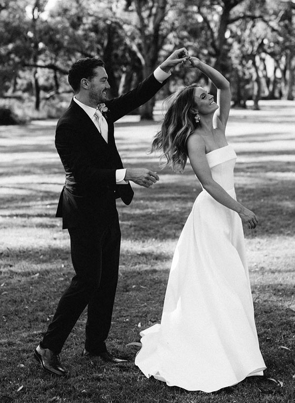 Strapless Chic A-line Satin Wedding Dress Sweep Train-Showprettydress