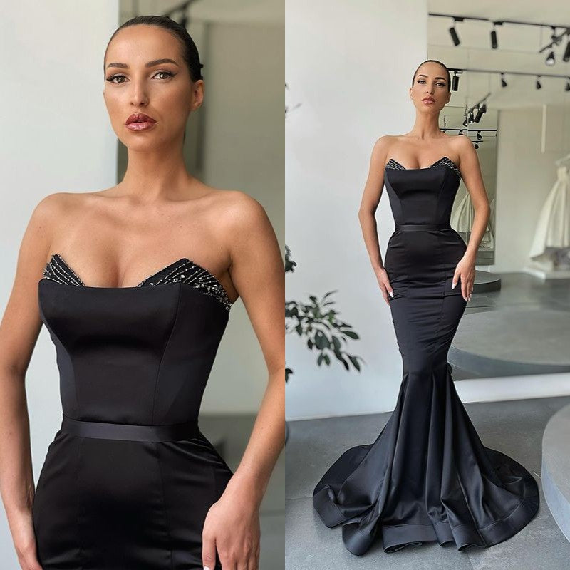 Stunning Black Long Mermaid Sweetheart Satin Beadings Evening Gowns-showprettydress