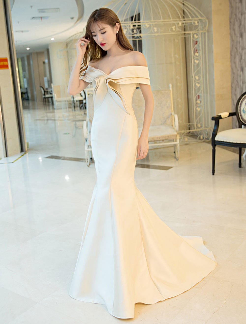 Stunning Evening Dresses Satin Royal Blue Evening Gown Off The Shoulder Mermaid Formal Dress With Train-showprettydress