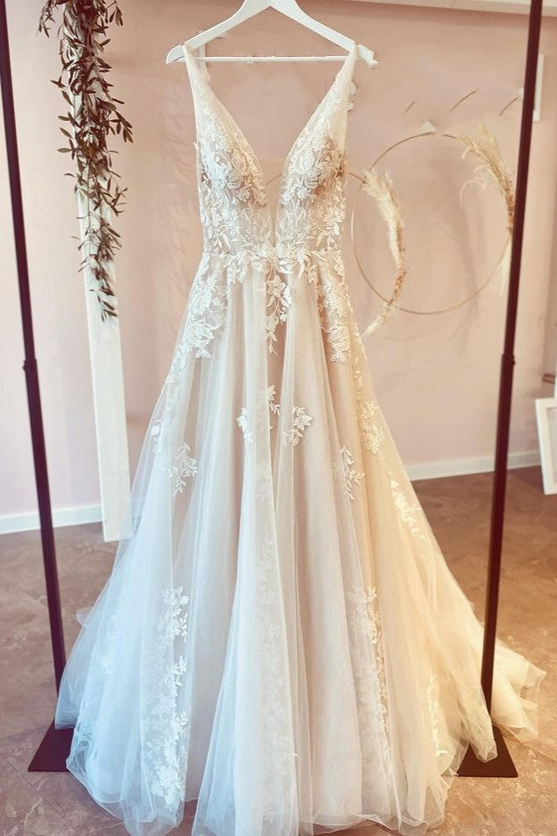 Stunning Long A-Line V-neck Tulle Floral Lace Wedding Dress-showprettydress