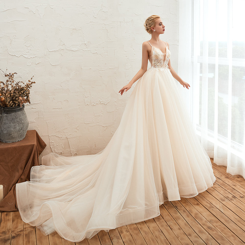 Summber Beach Spaghetti Straps Ivory Ball Gown Wedding Dress Online-showprettydress