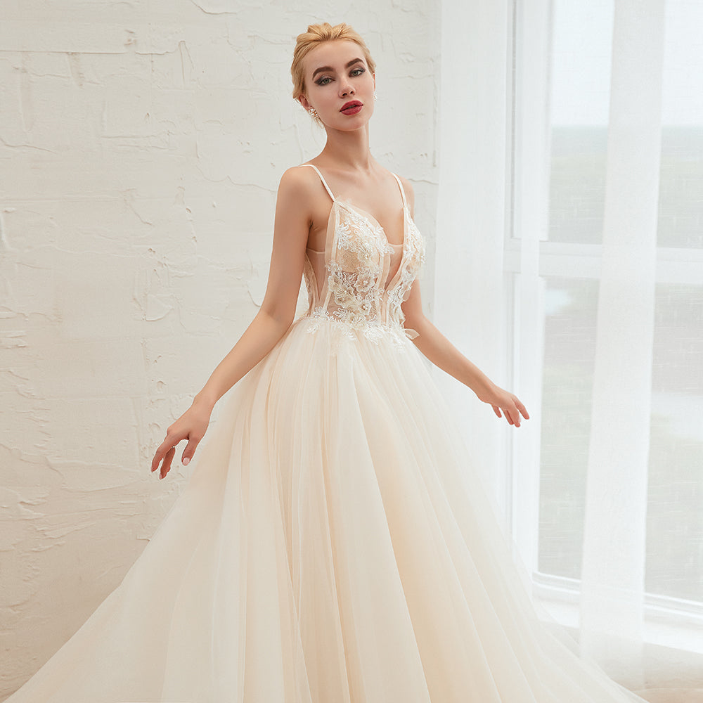 Summber Beach Spaghetti Straps Ivory Ball Gown Wedding Dress Online-showprettydress