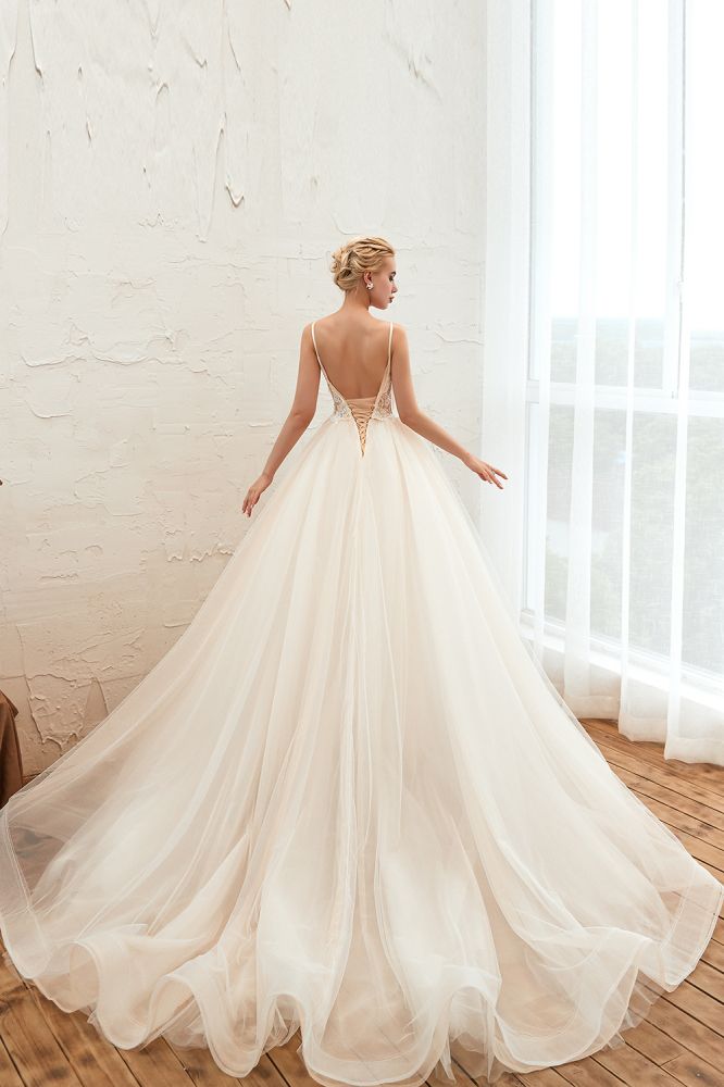 Summber Beach Spaghetti Straps Ivory Ball Gown Wedding Dress Online-showprettydress