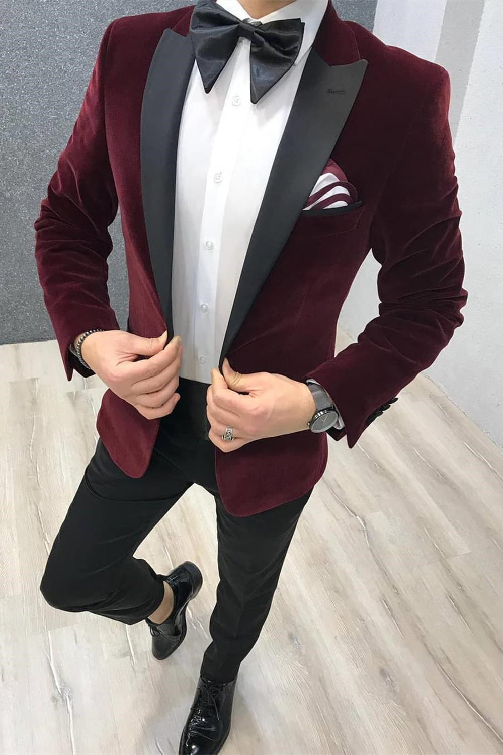 Two-piece Burgundy Velvet Wedding Suits Black Satin Peak Lapel Wedding Tuxedos Showprettydress Two-piece Burgundy Velvet Wedding Suits Black Satin Peak Lapel Wedding Tuxedos Showprettydress