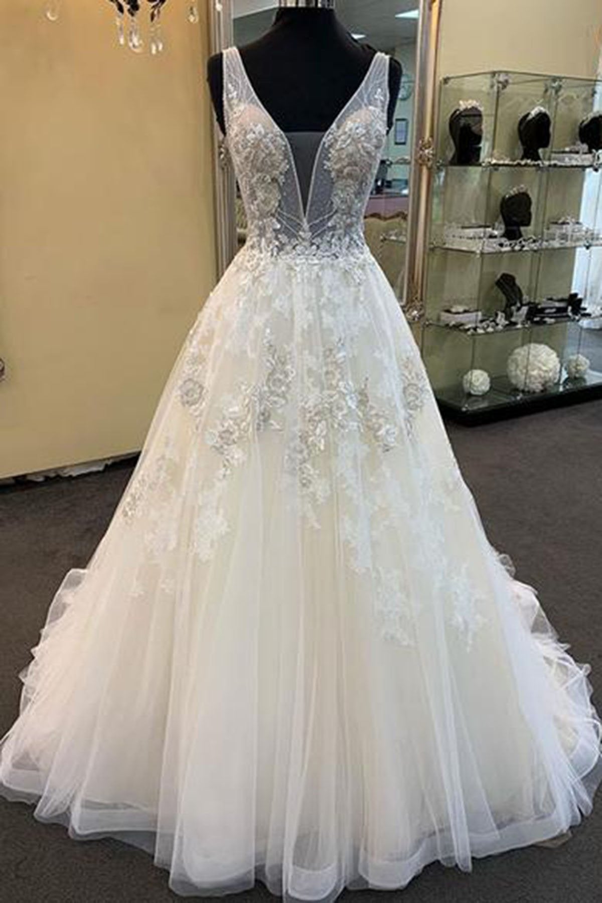 Simple Design Lace Beaded Long A-line Tulle V-back Zip Up Prom Dresses, PD0295