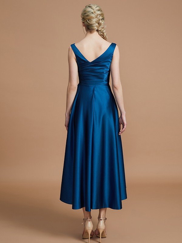 V-Neck Elegant Satin Asymmetrical Sleeveless Bridesmaid Dresses-Showprettydress