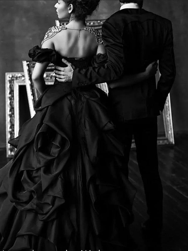 Vintage Black princess wedding dresses with Luxurious Ruffless-showprettydress
