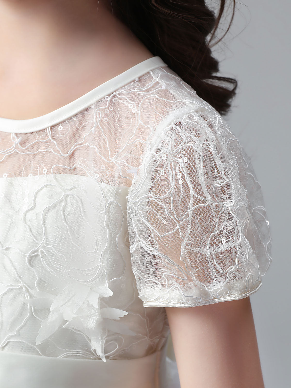 White Jewel Neck Short Sleeves Flowers Embellishment Tulle Lace Kids Social Party Dresses-showprettydress