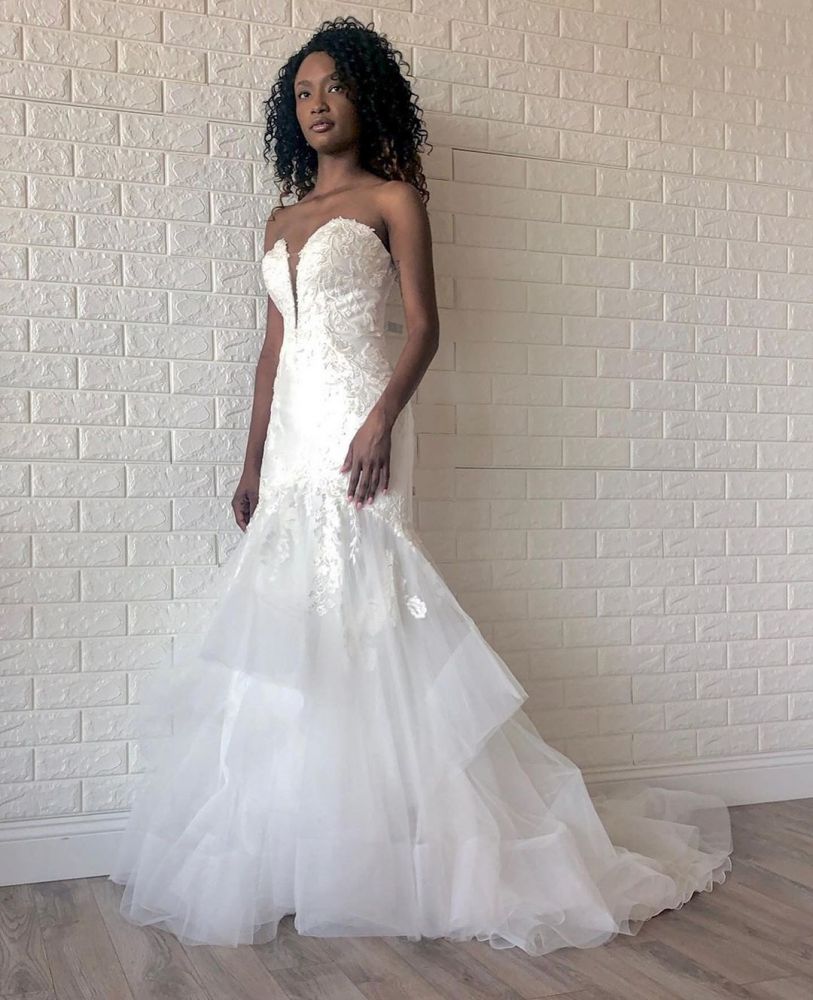 White Sweetheart Mermaid Spring Wedding Dress with Multi Layers-showprettydress