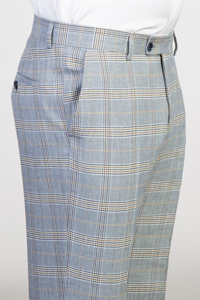 Light Blue Peaked Lapel Double-Breasted Plaid Prom Suit