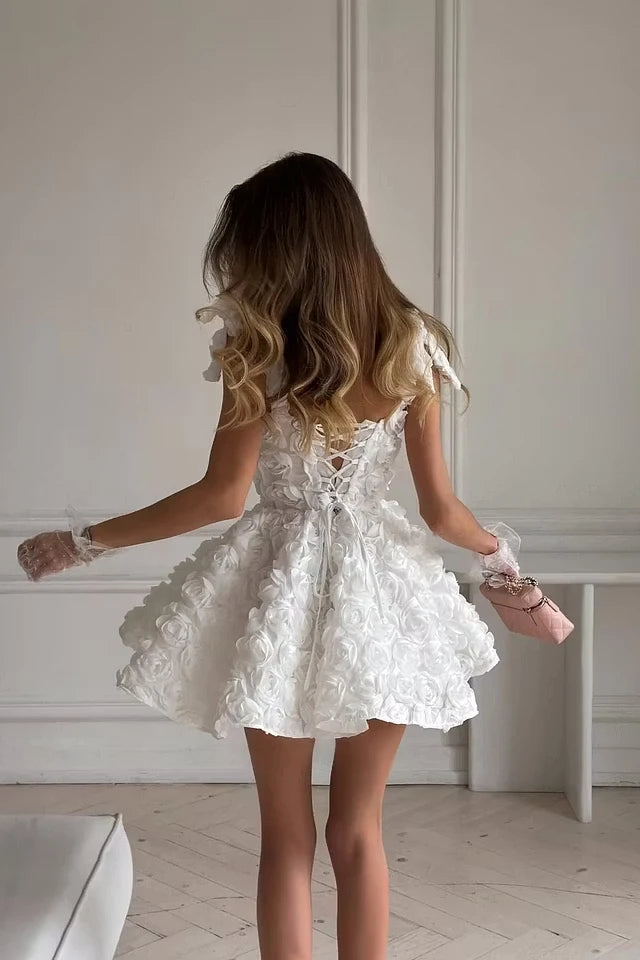 Luxurious White Straps Sleeveless Homecoming Dresses Mini Flowers With Lace-Up Back