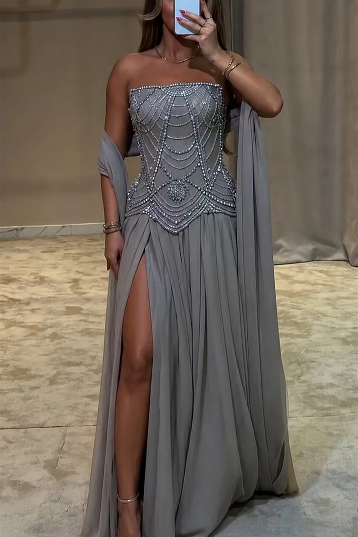 Romantic Strapless Sleeveless Chiffon Prom Dresses Gem With Zipper Pleats