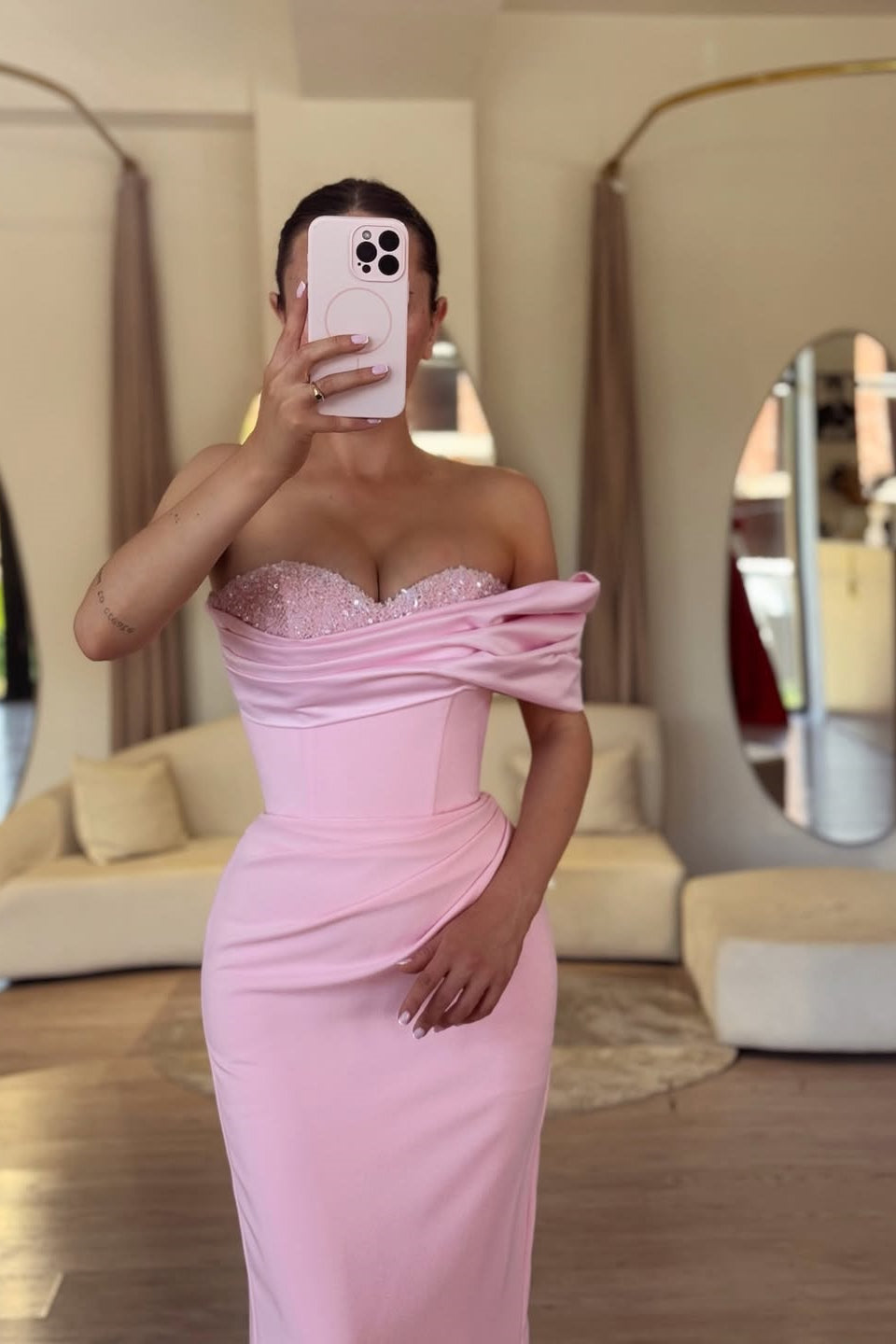 Timeless Pink One Shoulder Satin Mermaid Prom Dresses Sheath With Beads