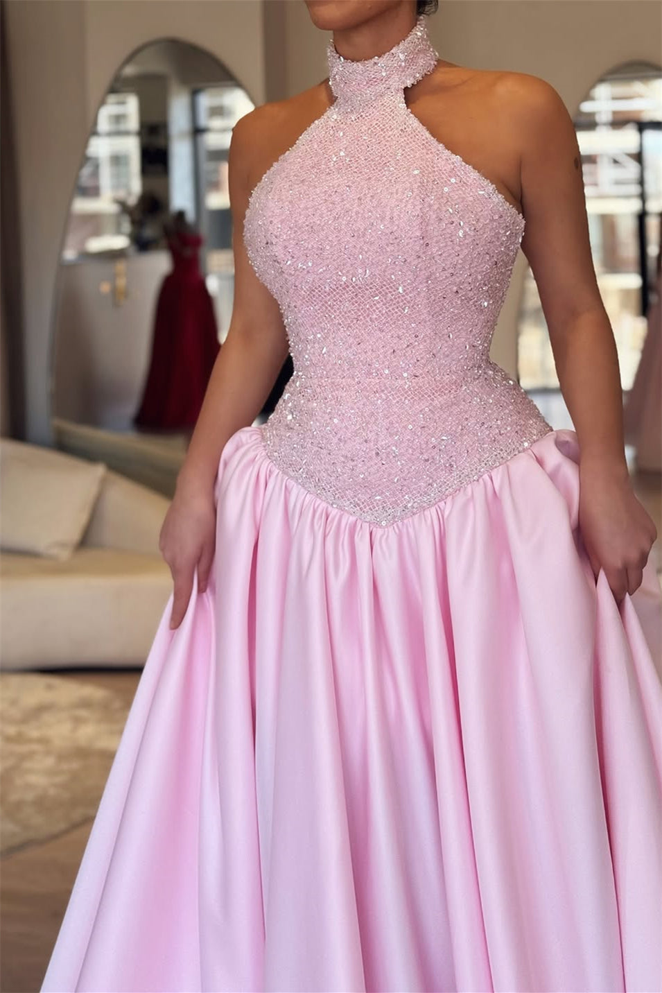 Romantic Pink Halter Sleeveless Satin Prom Dresses A-Line Sequins With Pleats
