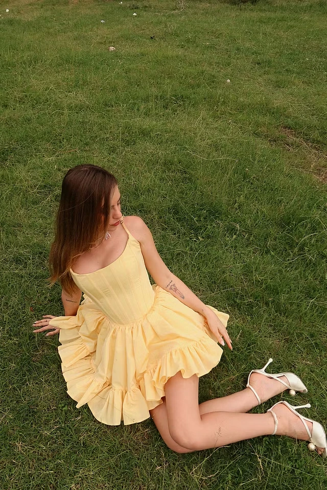 Timeless Daffodil Spaghetti-Straps Sleeveless Homecoming Dresses Mini With Zipper Pleats