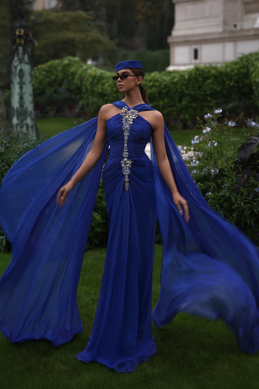 Romantic Royal Blue Sleeveless Mermaid Wedding dresses Floor Length Sheath With Pleats