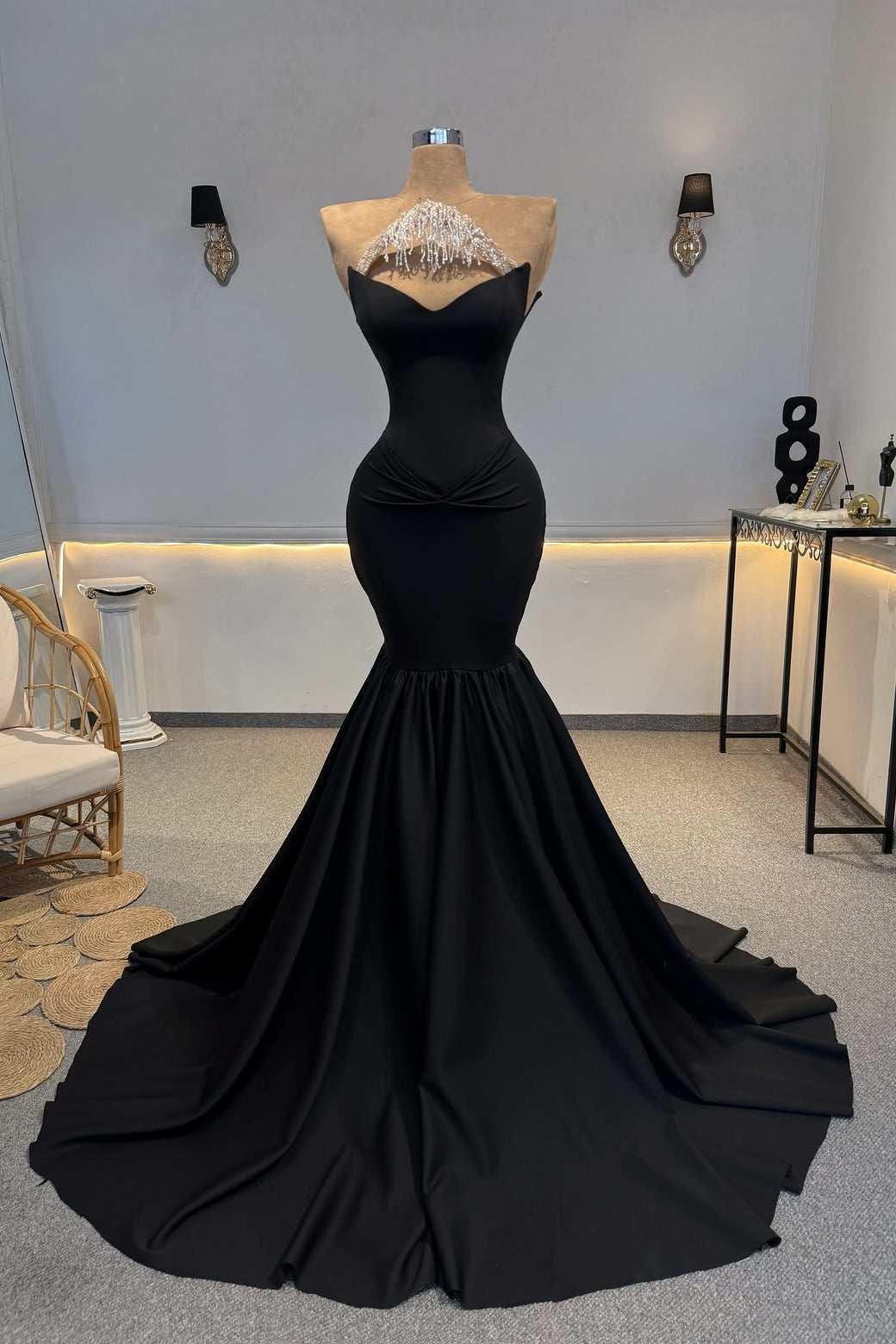Romantic Black Strapless Sleeveless Satin Mermaid Wedding dresses Column With Pleats