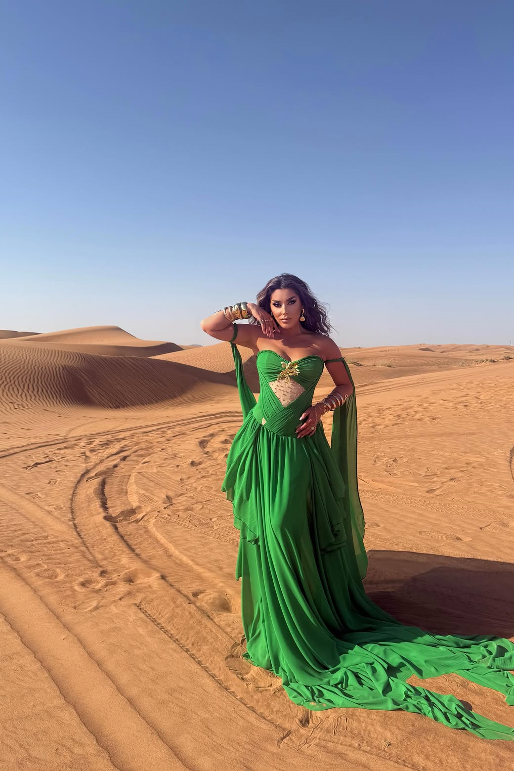 Glamorous Green Sweetheart Strapless Sleeveless Chiffon Wedding dresses Gem With Pleats