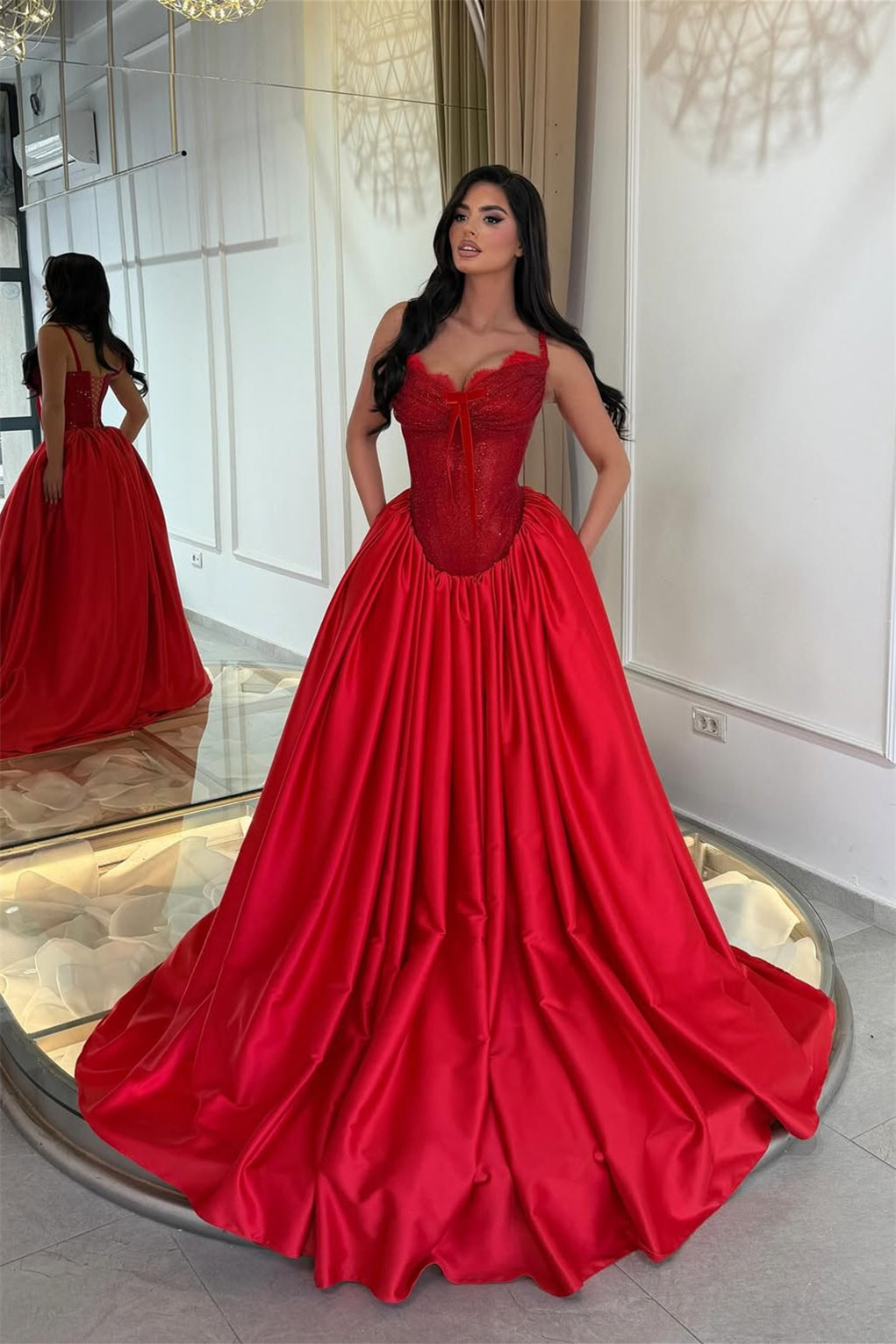 Luxurious Red Sweetheart Spaghetti-Straps Satin Prom Dresses A-Line With Pocket Lace-Up Back