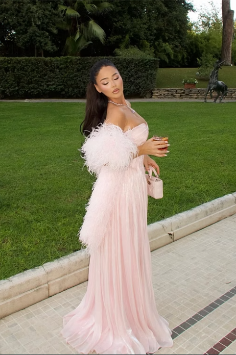 Glamorous Pink Sweetheart Strapless Sleeveless Prom Dresses Floor Length With Pleats