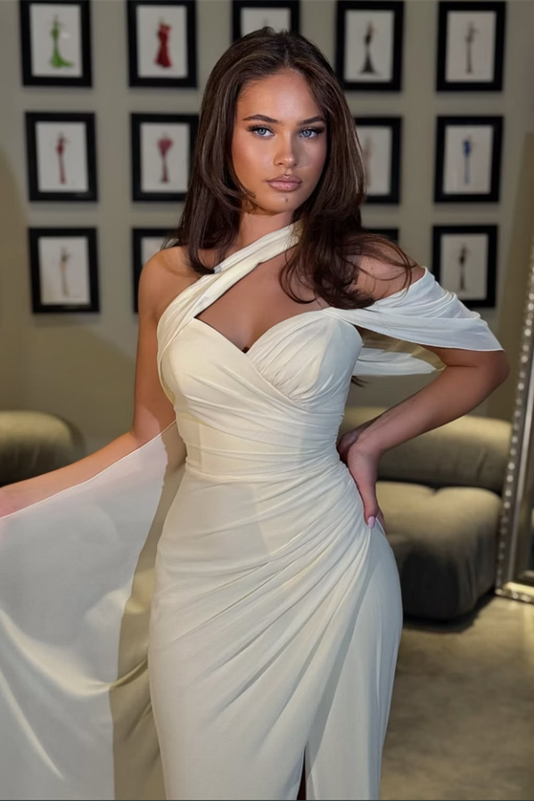 Elegant One Shoulder Asymmetrical Sweetheart Mermaid Satin Prom Dresses High Split With Pleats