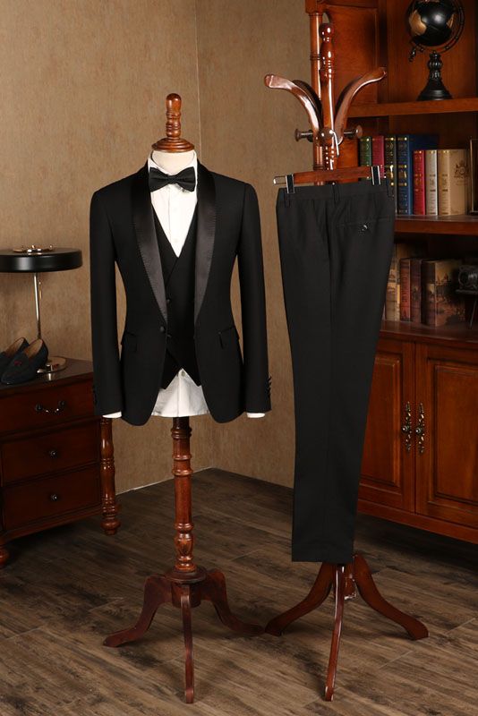 All Black Three-pieces Custom Wedding Suit For Grooms-showprettydress