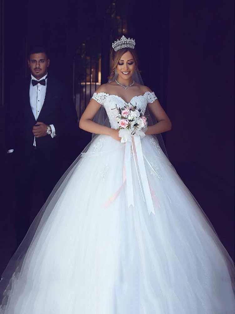 Amazing Long Ball Gown Off the Shoulder Lace Tulle Wedding Dresses-showprettydress