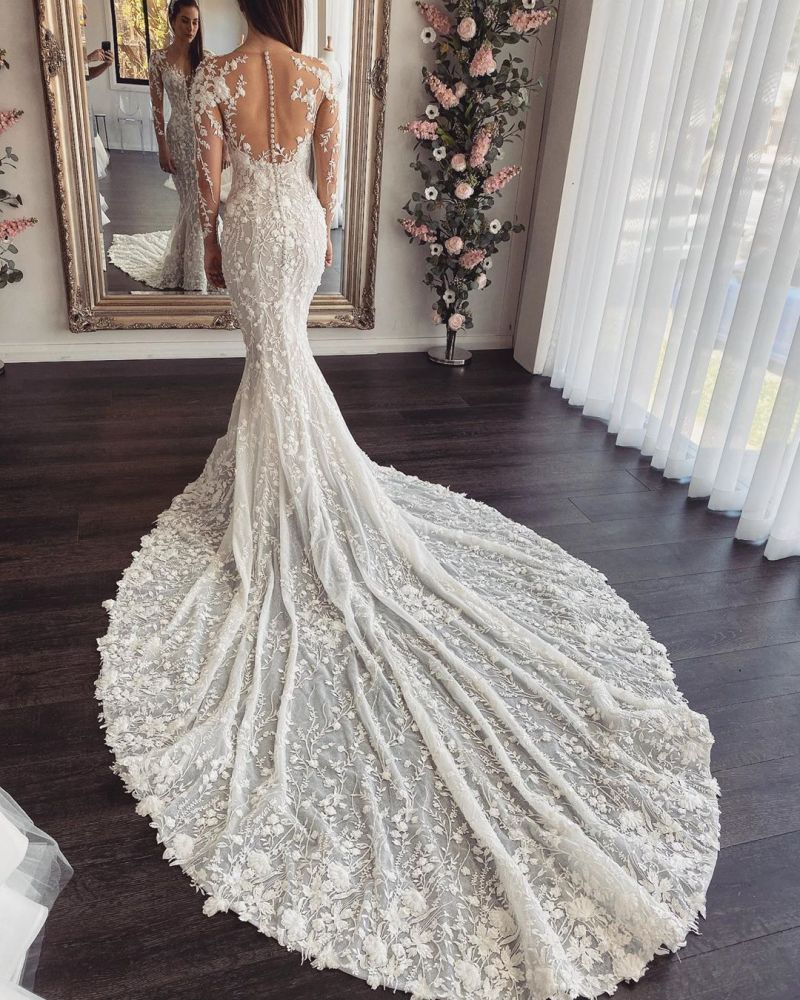 Amazing Long Train Lace Open back Mermaid White Wedding Dresses-showprettydress