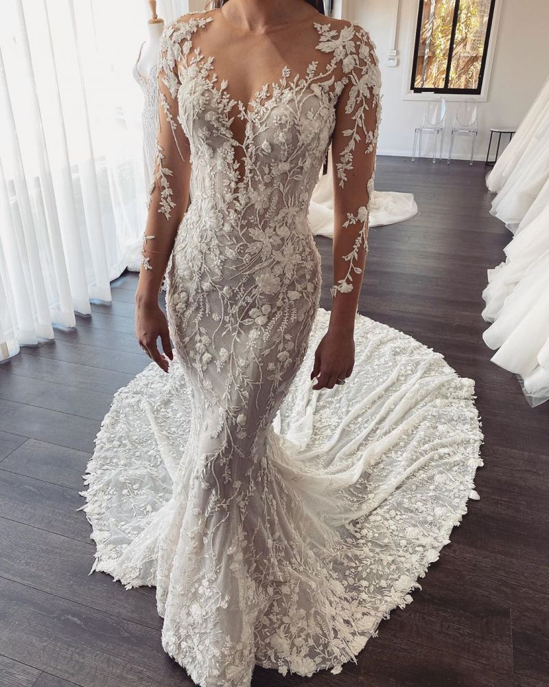 Amazing Long Train Lace Open back Mermaid White Wedding Dresses-showprettydress